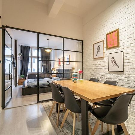 Sunny Central Apartment On Wenceslas Square By Easybnb Praga Exterior foto