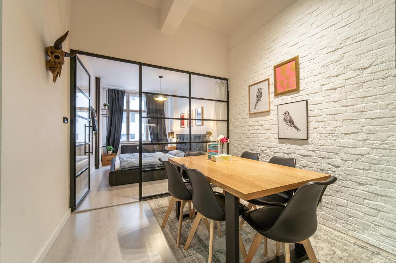 Sunny Central Apartment On Wenceslas Square By Easybnb Praga Exterior foto